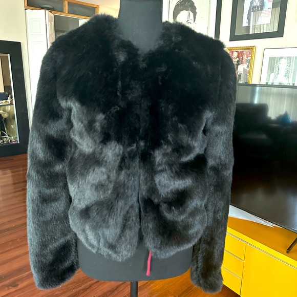 Faux fur black jacket - Picture 3 of 5